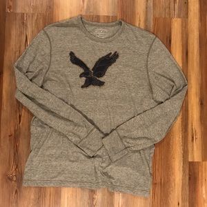 American Eagle long sleeve tee